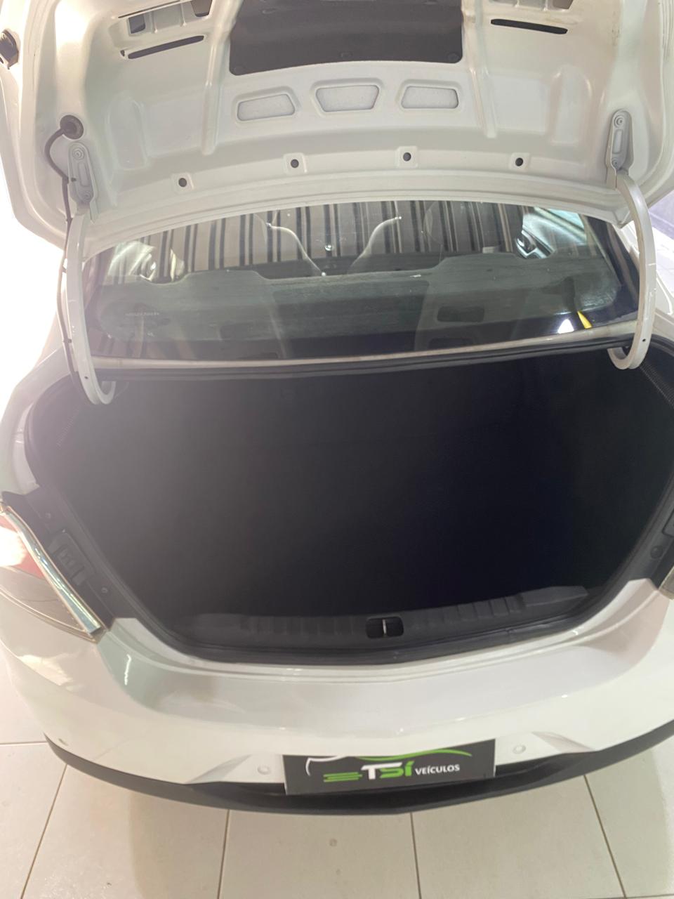 chevrolet prisma - Foto 10